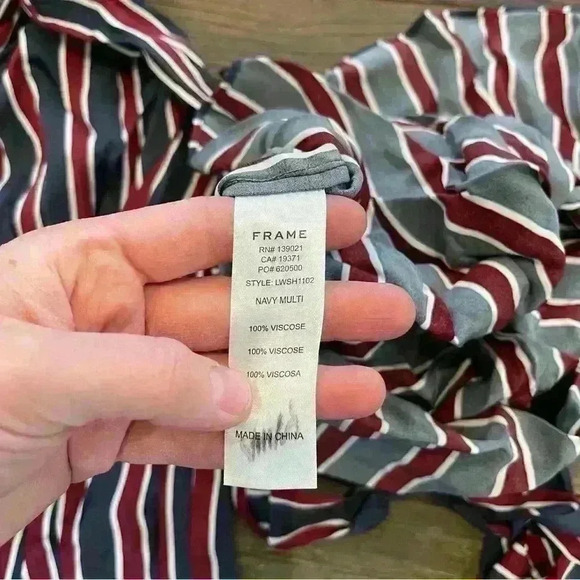 FRAME Women's Side Slit Striped Top and Pant Set Size M in Navy Multi - Picture 6 of 8